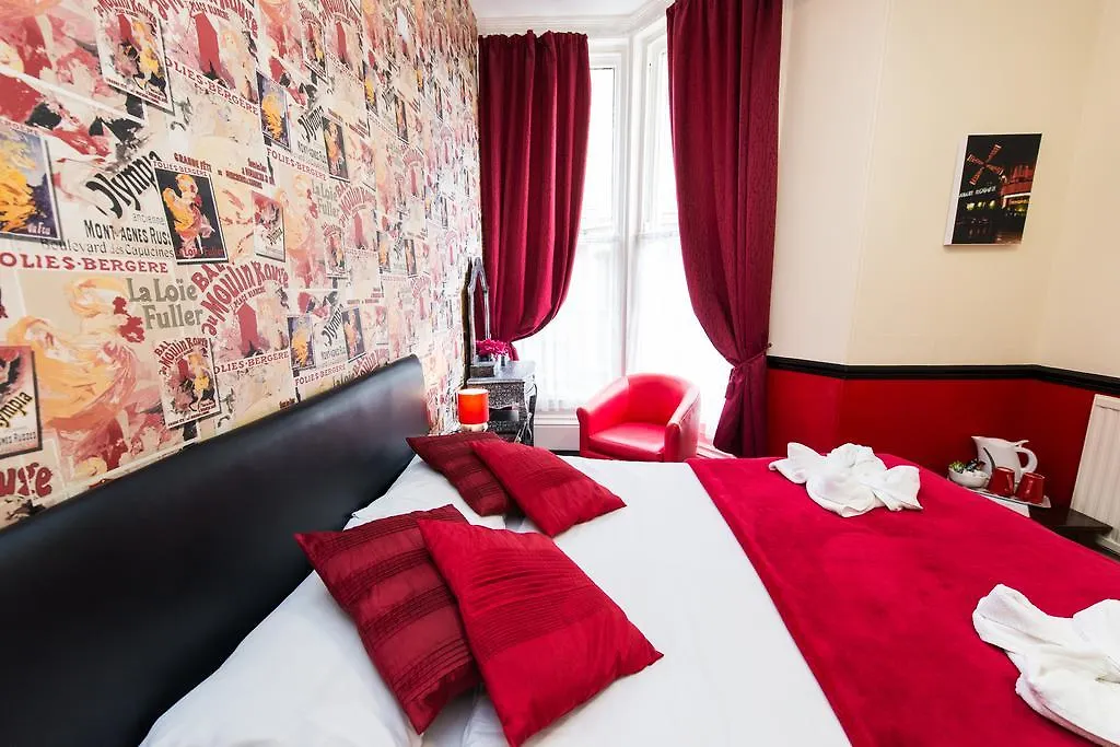 The Scarborough Travel And Holiday Lodge